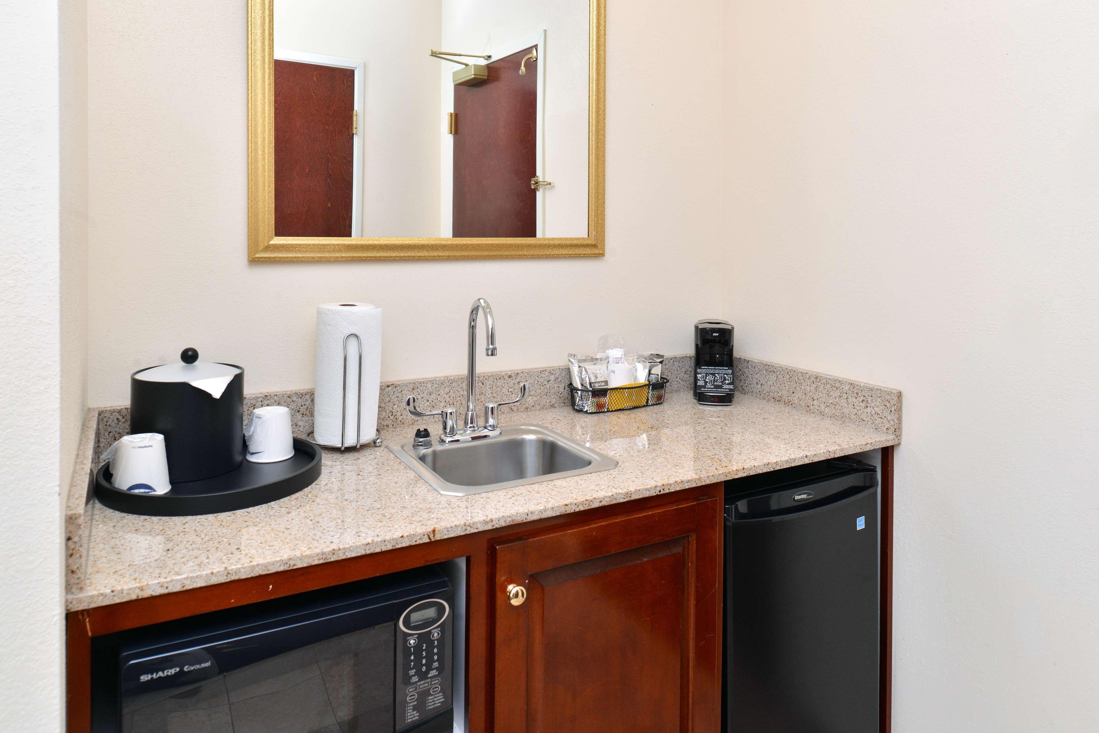 Hampton Inn & Suites Dayton-Vandalia Murlin Heights Esterno foto