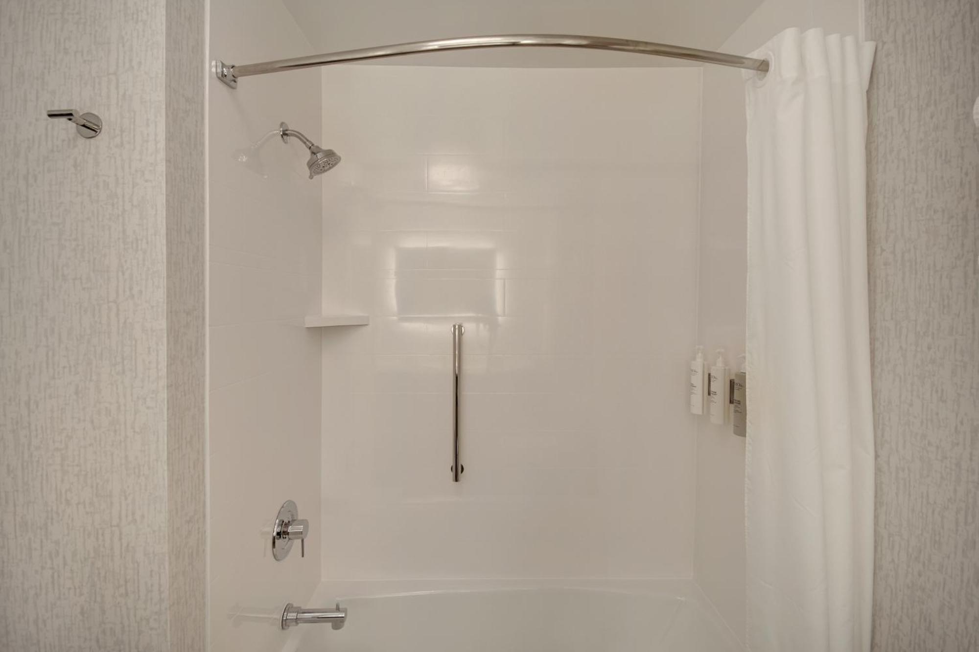 Hampton Inn & Suites Dayton-Vandalia Murlin Heights Esterno foto